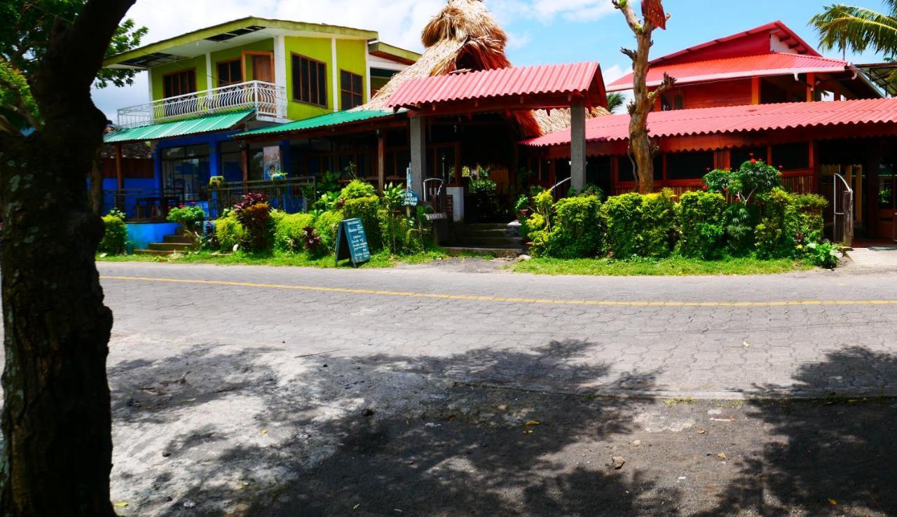 Hotel Restaurante Los Cocos Santa Cruz Exterior foto